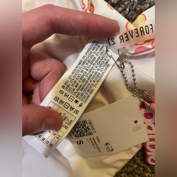 NWT Forever 21 Barbie Monokini One Piece Swimsuit Floral Flowers Size Small - Picture 10 of 14